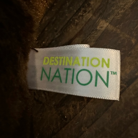 Destination Nation River Otter Stuffed Animal - Picture 6 of 7